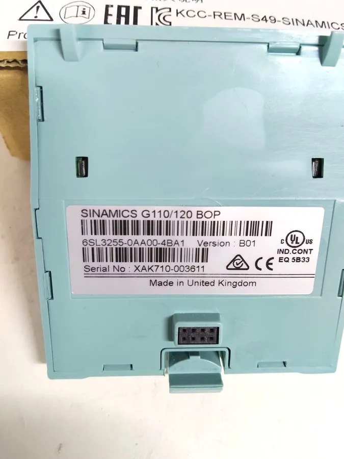 Частотный преобразователь Siemens 6SL3255-0AA00-4BA1 SINAMICS G110 Basic Operato