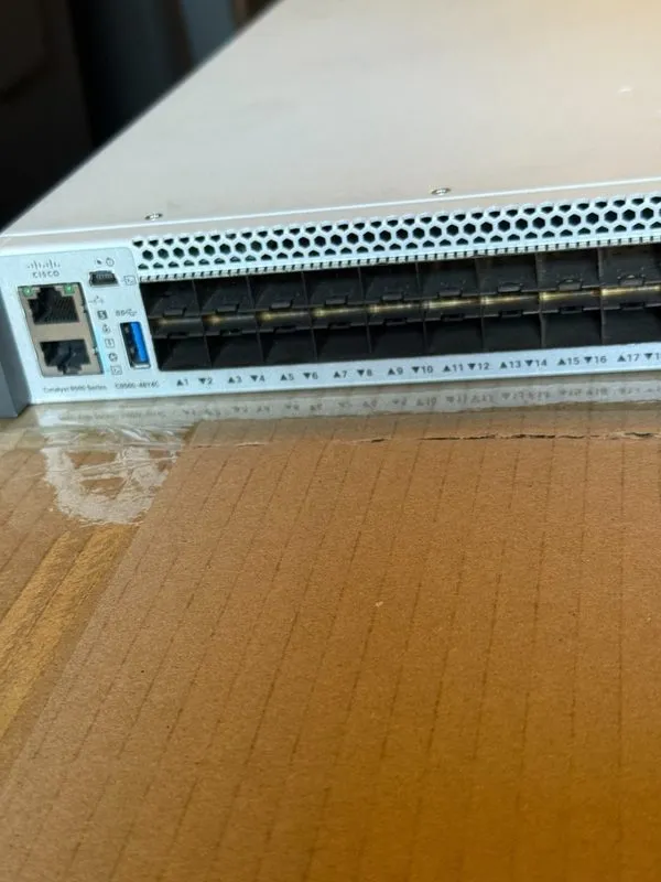 Коммутатор Cisco C9500-48Y4C-A V01 9500 48-port-( W/Power Supplies )