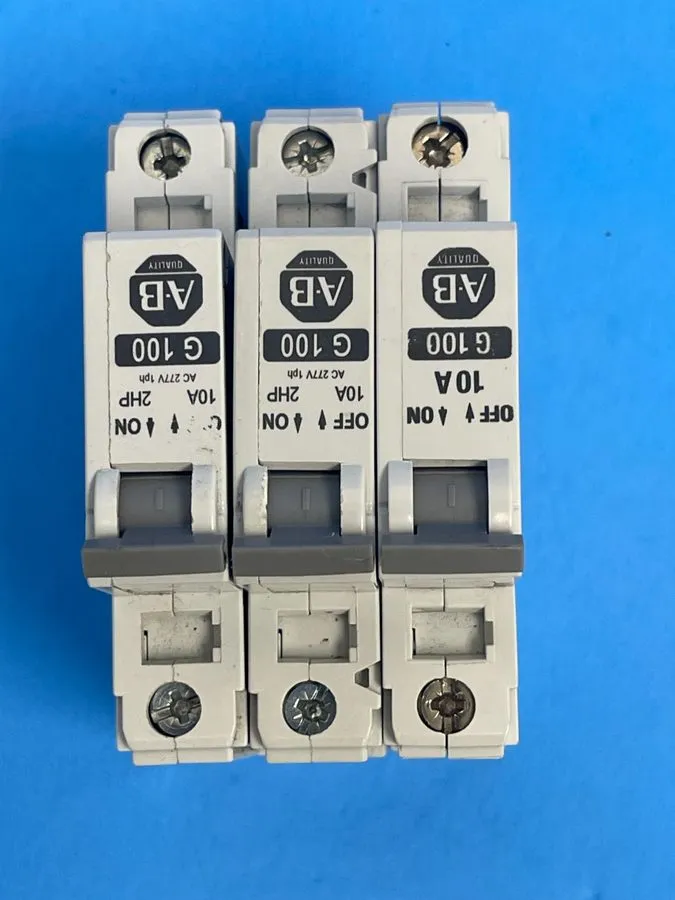 Автоматический выключатель Allen Bradley 1492-CB1G100 Circuit Breaker 1 Pole 10A