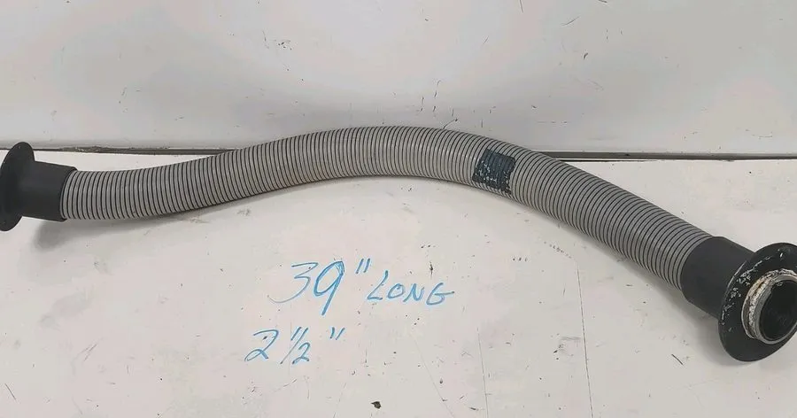 Складское оборудование RIGGING HOSE OUTBOARD 2" INSIDE BLACK 5 FEET TUBE 1262000 — фото лота 1