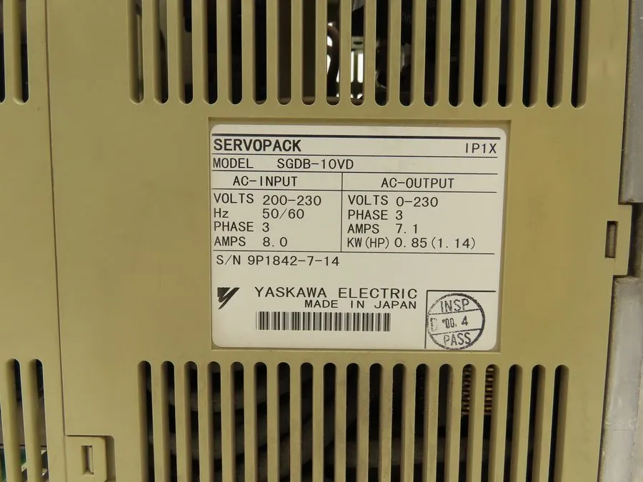 Сервопривод Yaskawa SGDB-10VD Sigma Servopack AC Servo Drive 1kW