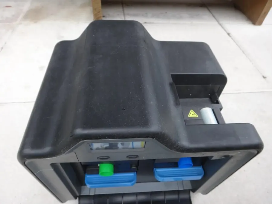 Принтер этикеток HID Fargo HDP5000 Dual-Sided High-Definition Retransfer ID Card — фото лота 2