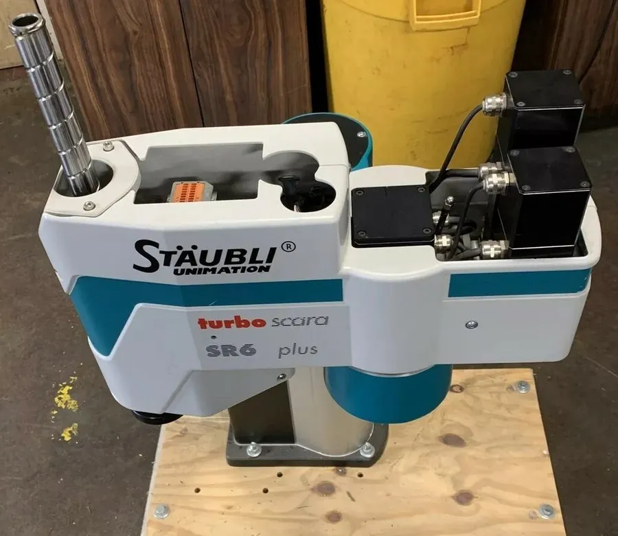 Робот Staubli SR6 Plus 6-axis Turbo Scara Robot F05/515TA1/A/02 Year:2005 — фото лота 2