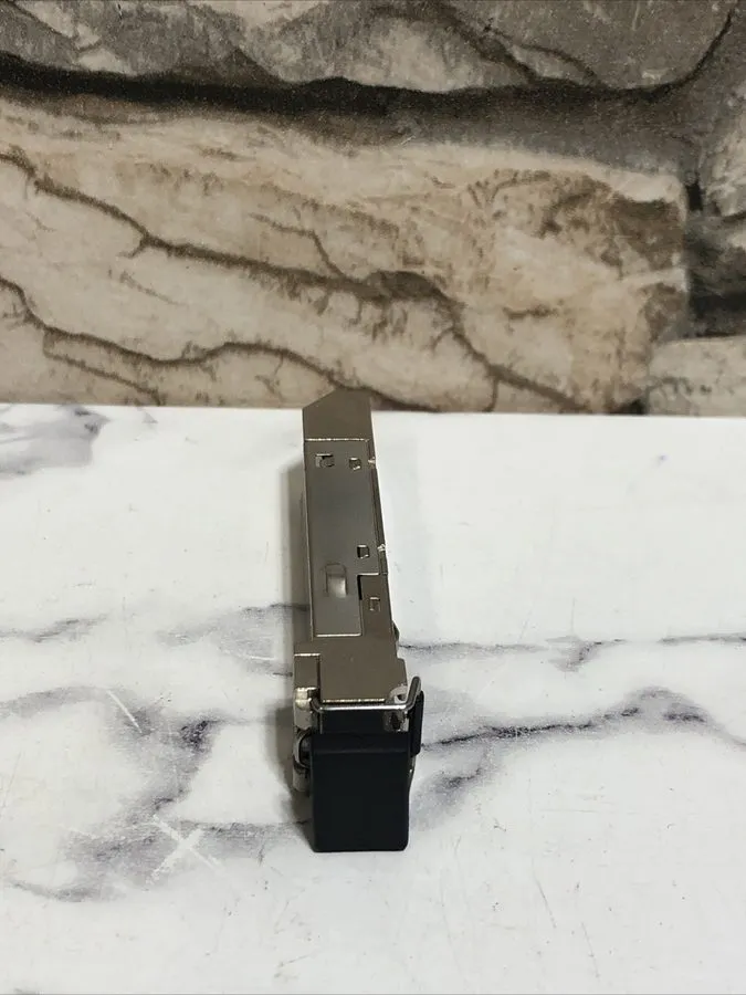 Трансивер Brocade Compatible E1MG-SX 1000BASE-SX 550m MMF 850nm SFP Transceiver