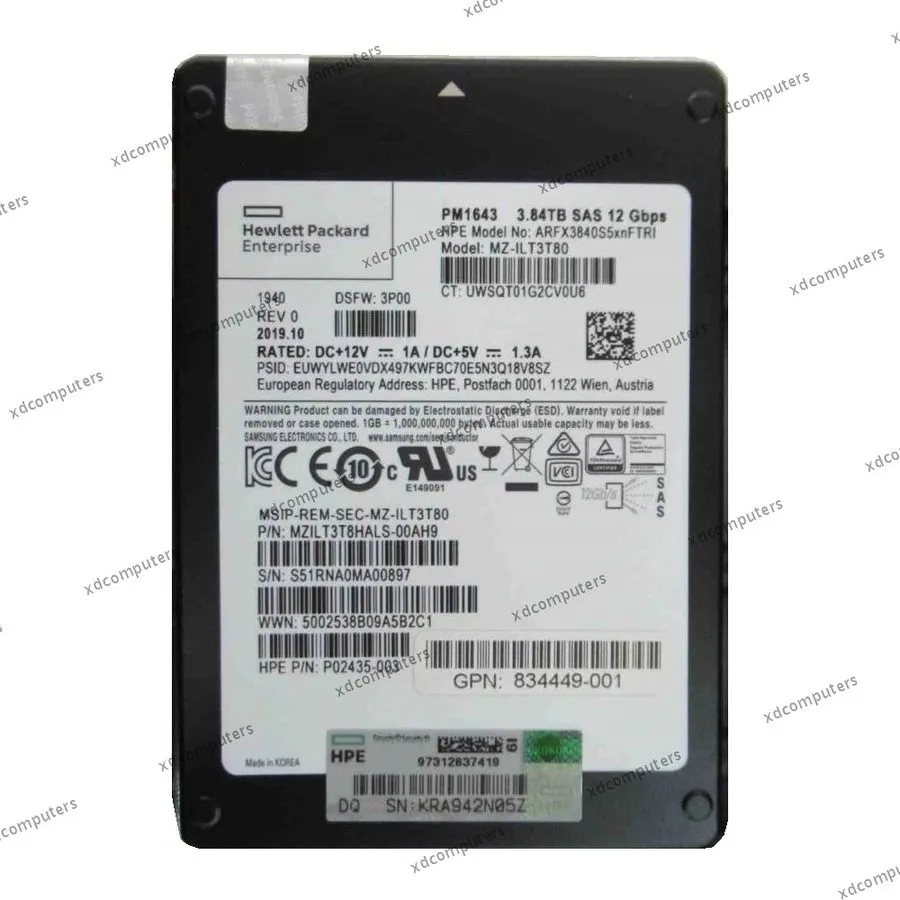 SSD-накопитель Samsung PM1643 3.84TB SAS ARFX3840S5xnNTRI MZ-ILT3T80 12Gb/s 2.5"