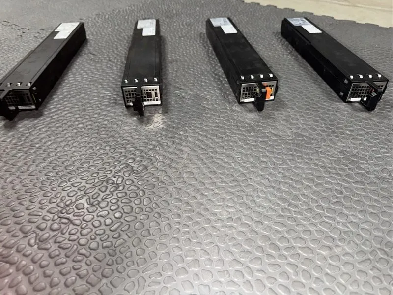 Батарея SG9008 Battery для EMC 078-000-072 BBU VNXe3100 VNXe3150 VNX5400 — фото лота 2