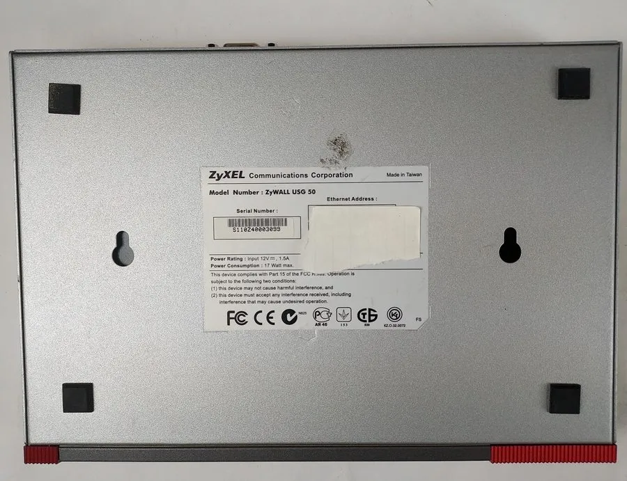 Шлюз безопасности Zyxel Zywall USG 50 Unified Security Gateway (ZWUSG50) — фото лота 2
