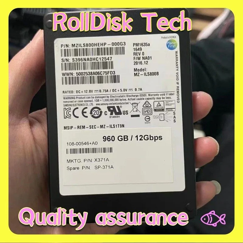 SSD-накопитель Samsung PM1635A 960GB SSD 2.5" SAS 12G/S MZILS800HEHP-000G3 MZ-IL