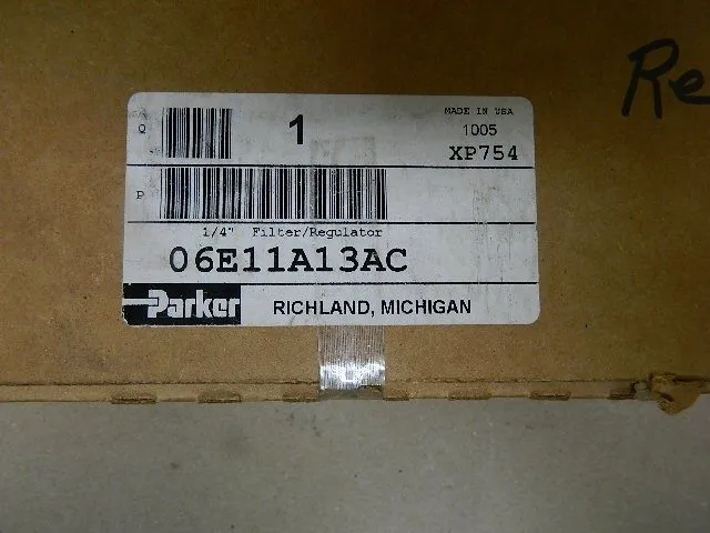 Блок подготовки воздуха Parker 06E11A13AC XP754 Pneumatic Filter Regulator 1/4" 
