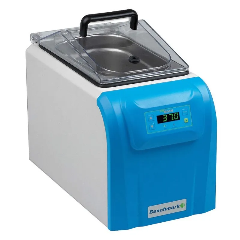 Водяная баня BENCHMARK SCIENTIFIC B2000-4 Water Bath,4L,20.32"x15.79"x32.2" 14N1 — фото лота 1