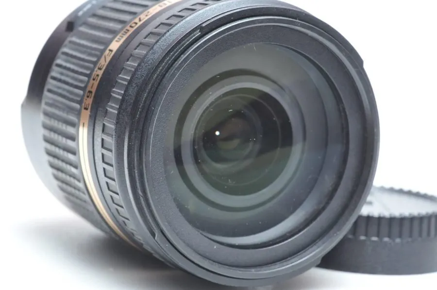 Объектив Tamron 18-270mm f/3.5-6.3 VC PZD All-In-One Zoom Lens