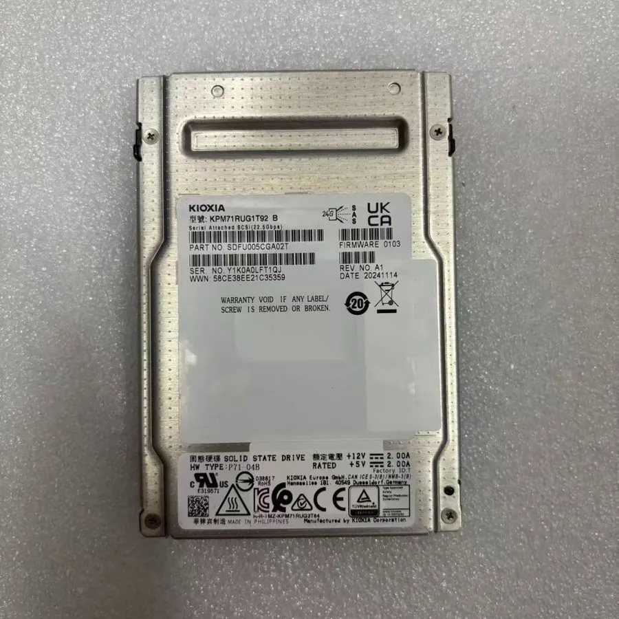 SSD-накопитель Kioxia KPM71RUG1T92 1.92TB SDFU005CGA02T SAS 24Gbps 2.5 inch Inte