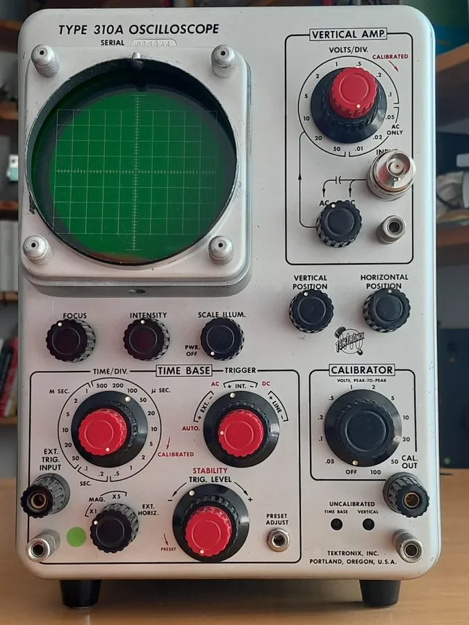 Осциллограф Tektronix 310A vintage oscilloscope, /calibrated: works nicely