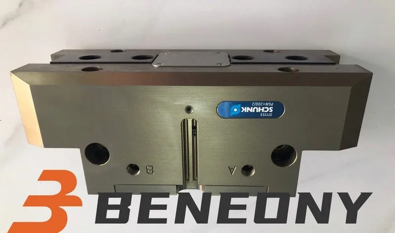 Робот Schunk PGN+200/2 AS 371455 #U742D YG