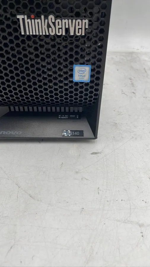 Сервер Lenovo ThinkServer TS140 Intel Xeon E3-1226 v3 70A4-003AUX 70A4 Tower Ser — фото лота 1
