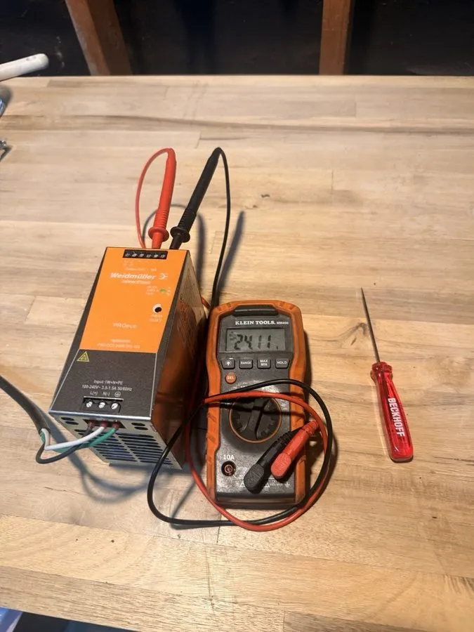 Блок питания Weidmüller PROeco 240W 24V 10A DIN Rail Power Supply 1469490000