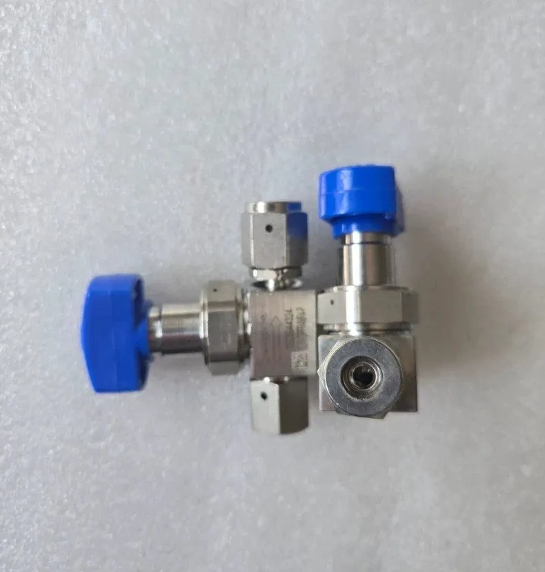 Клапан SWAGELOK 316L VIM-VAR UHP DIAPHRAGM SEALED VALVE 6LVV-DPFR4-P1