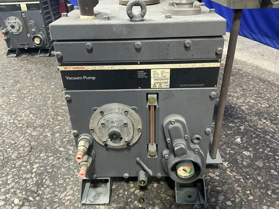 Насос BOC EDWARDS VACUUM PUMP E2M175