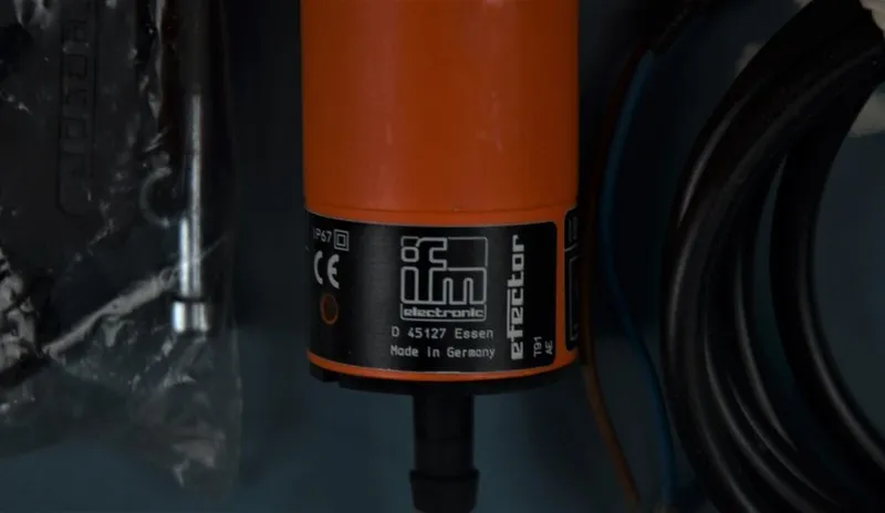 Датчик приближения Ifm IB-2030-AB0A Inductive Proximity Sensor FNOB