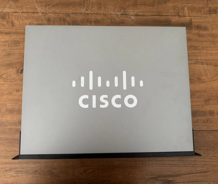 Коммутатор Cisco SG250-50P 50-Port Gigabit PoE GOOD CONDITION