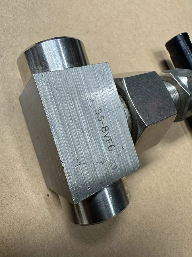 Клапан Whitey SS-8VF6 High Pressure Valve Stainless Steel Swagelok Threaded — фото лота 2