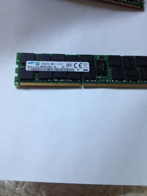 Модуль памяти Samsung M393B2G70QH0-YK0 16 GB DDR3 2Rx4 PC3L-12800R ECC Server RA