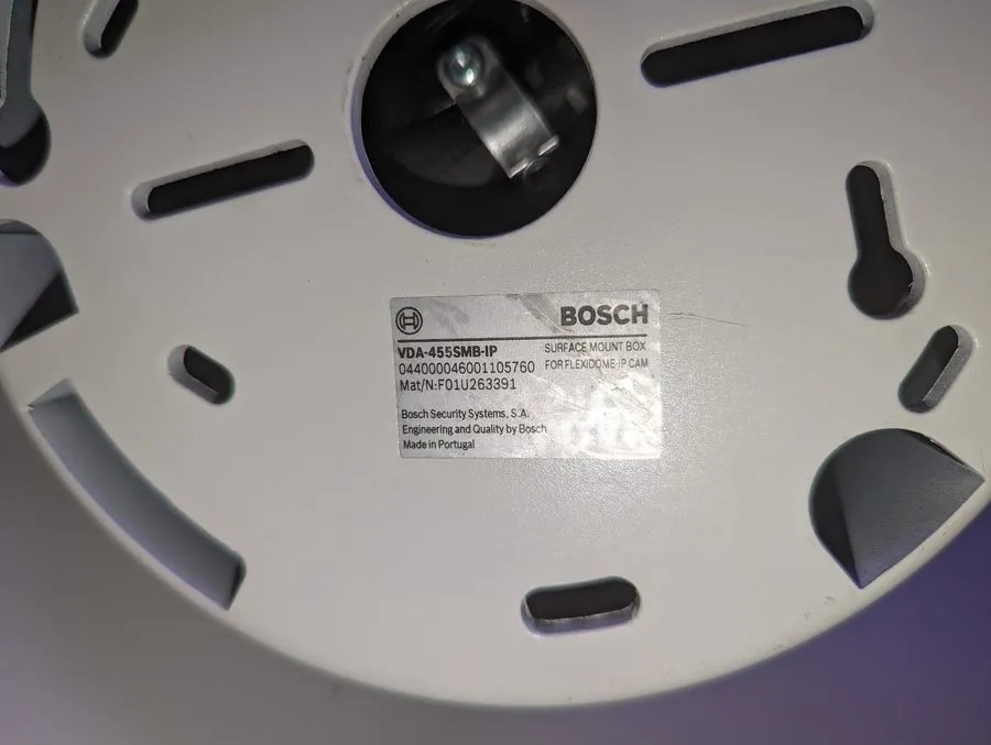 Камера Bosch NIN-733-V03P FLEXIDOME IP Starlight 7000 VR Camera 3-9 mm. K-3 — фото лота 2