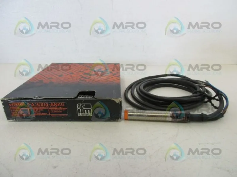 Датчик приближения IFM IF5337 IFA3004-ANKG 10-36VDC 400 HZ Proximity Switch Sens