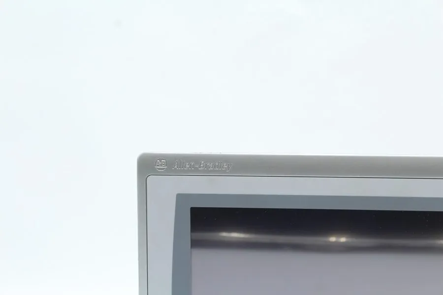 Панель оператора Allen-Bradley 2711P-T10C22D9P PanelView Plus 7 Graphic Terminal