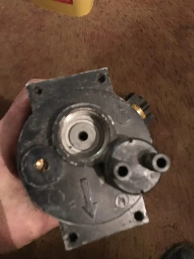 Лубрикатор 2 Parker 07L31BD Pneumatic Lubricator, Inlet Max: 150PSIG, 1/4" — фото лота 1