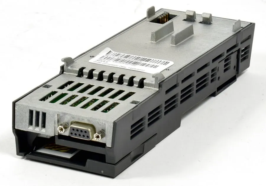 Частотный преобразователь SIEMENS 6SL3244-0BB12-1PA1 CU240E-2 DP VER.A03-4.5 SIN