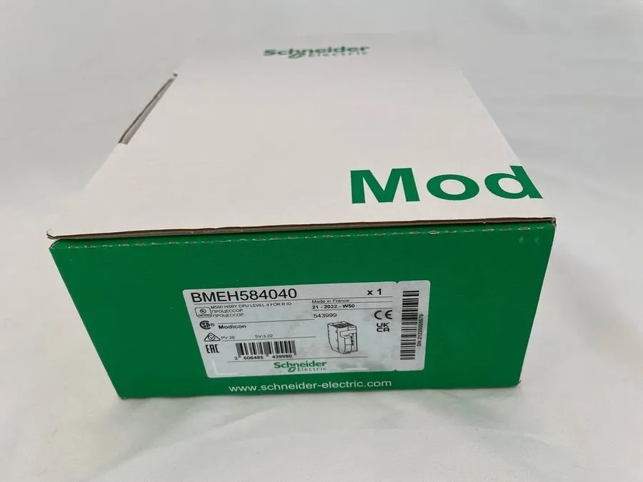 ПЛК Schneider Electric BMEH584040 Redundant Processor, Modicon M580, 16MB