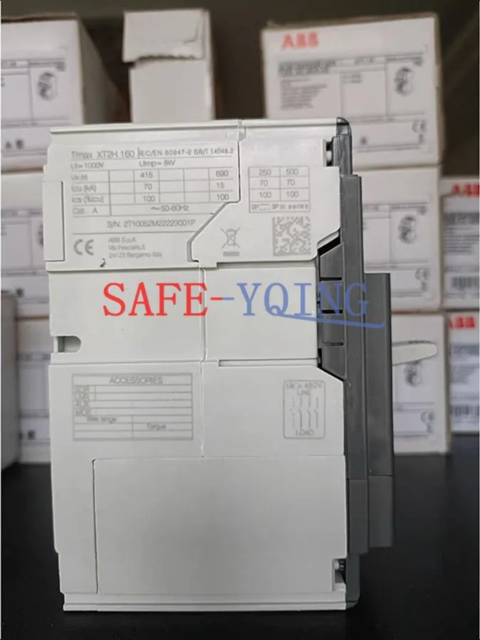 Автоматический выключатель ABB XT2H160 TMA80/800 FF 3P 80A ABB Tmax Molded Case
