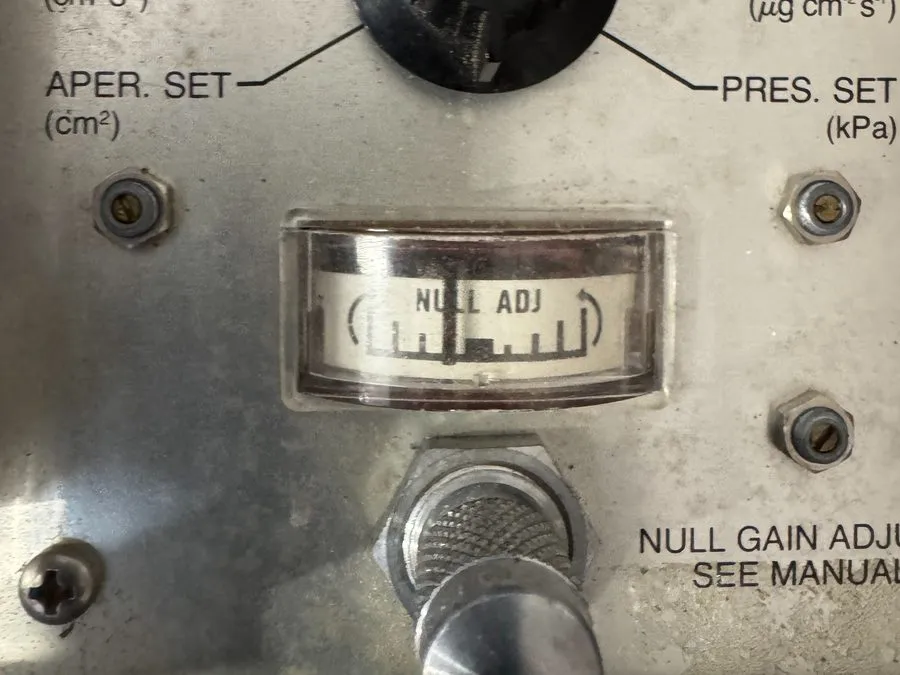 Медицинское оборудование LI-COR LI-1600 Steady State Porometer SSP-690 Powers On — фото лота 2