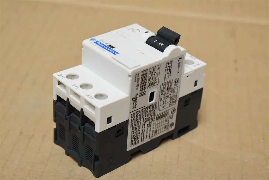 Автоматический выключатель Telemecanique GV2-RT05 Motor Circuit Breaker 0.63-1A