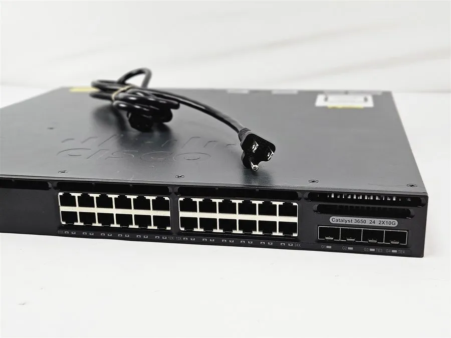 Коммутатор Cisco Catalyst 3650-24TD-S 24 Port Managed Network Switch — фото лота 1