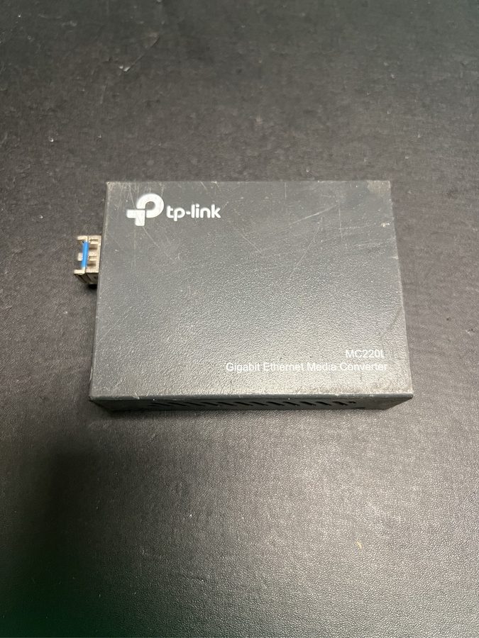 Медиаконвертер TP-Link MC220L Gigabit Ethernet SFP to RJ45 Fiber Media Converter