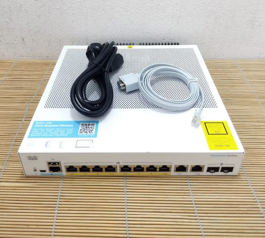 Коммутатор Cisco CBS350-8FP-2G 8-Port Gigabit PoE+ Managed Switch 120W 2x SFP
