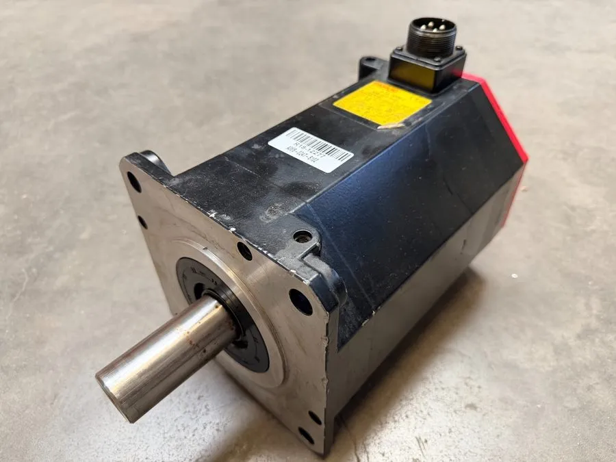 Серводвигатель FANUC AC SERVO MOTOR A06B-0247-B102