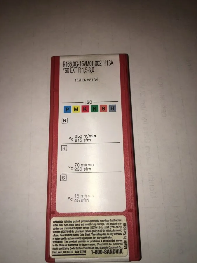 Режущий инструмент Sandvik T-Max U-Lock R166.0G-16VM01-002 1020 Carbide Insert — фото лота 2