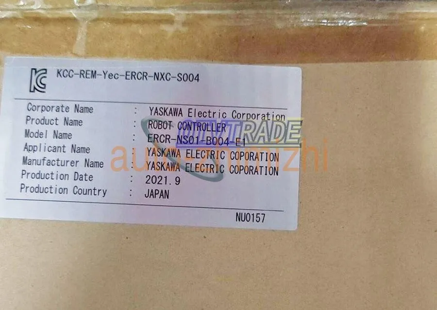 Робот Yaskawa NXC100 ERCR-NS01-B004-E1 Robot Controller