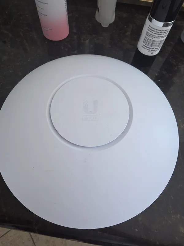 Точка доступа Wi-Fi Ubiquiti UniFi 6 Long-Range Access Point U6-LR WiFi 6 PoE