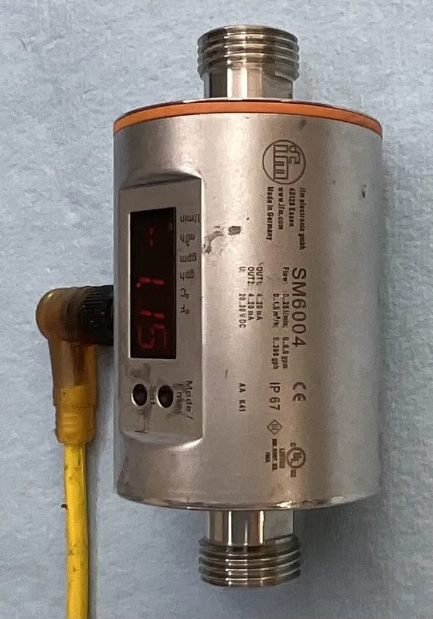 Расходомер IFM Efector SM6004 Electronic Magnetic Flow Meter 25 L/Min