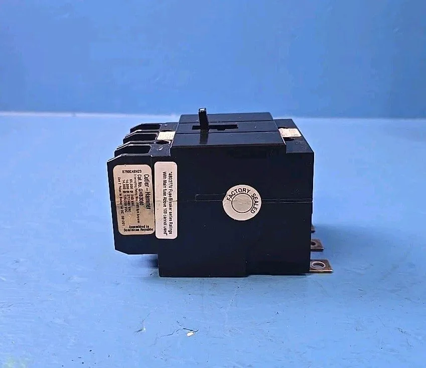 Автоматический выключатель EATON WESTINGHOUSE GHB3060 3 POLE 60 AMP 480v CIRCUIT — фото лота 2