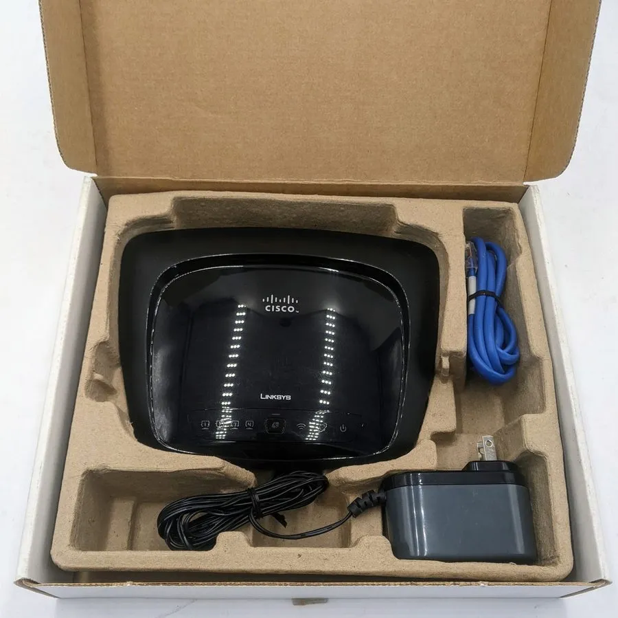 Маршрутизатор Cisco Linksys WRT110 RangePlus Wireless G 4-Port 2.4GHz Router — фото лота 1