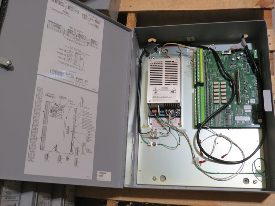 Фото лота ACUXL16-E1L05A от продавца №23360