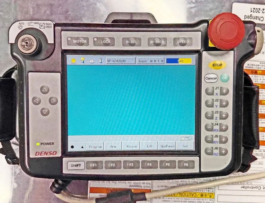 Робот DENSO WAVE Class 100 Compact 6-Axis ROBOT VP-6242G2M + CONTROLLER +Teach P — фото лота 1