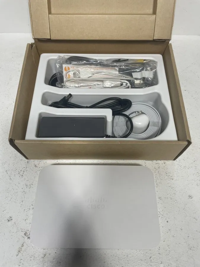 Маршрутизатор Cisco Meraki Go GX20-HW-US 5-Port Security Gateway Router Cloud Ma