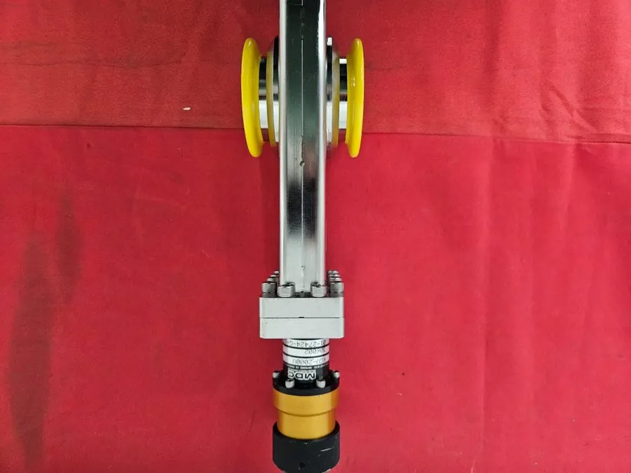 Клапан Rebuilt MDC KGV-200V Stainless Manual Vacuum Gate valve — фото лота 1