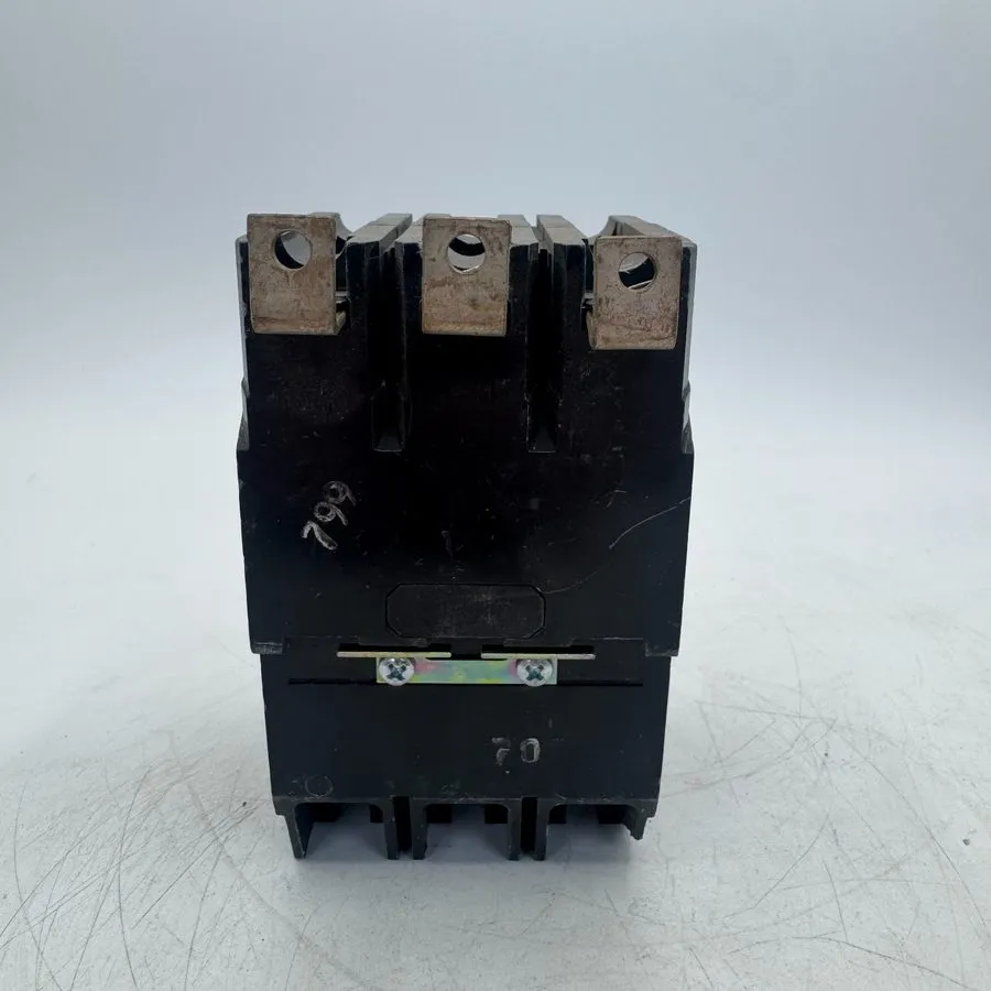 Автоматический выключатель ABB / General Electric GE TEY370 3p 70a 480v Circuit  — фото лота 2